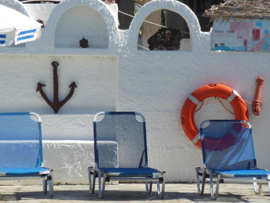 Santa Irini Hotel Perissa  Eksteriør billede